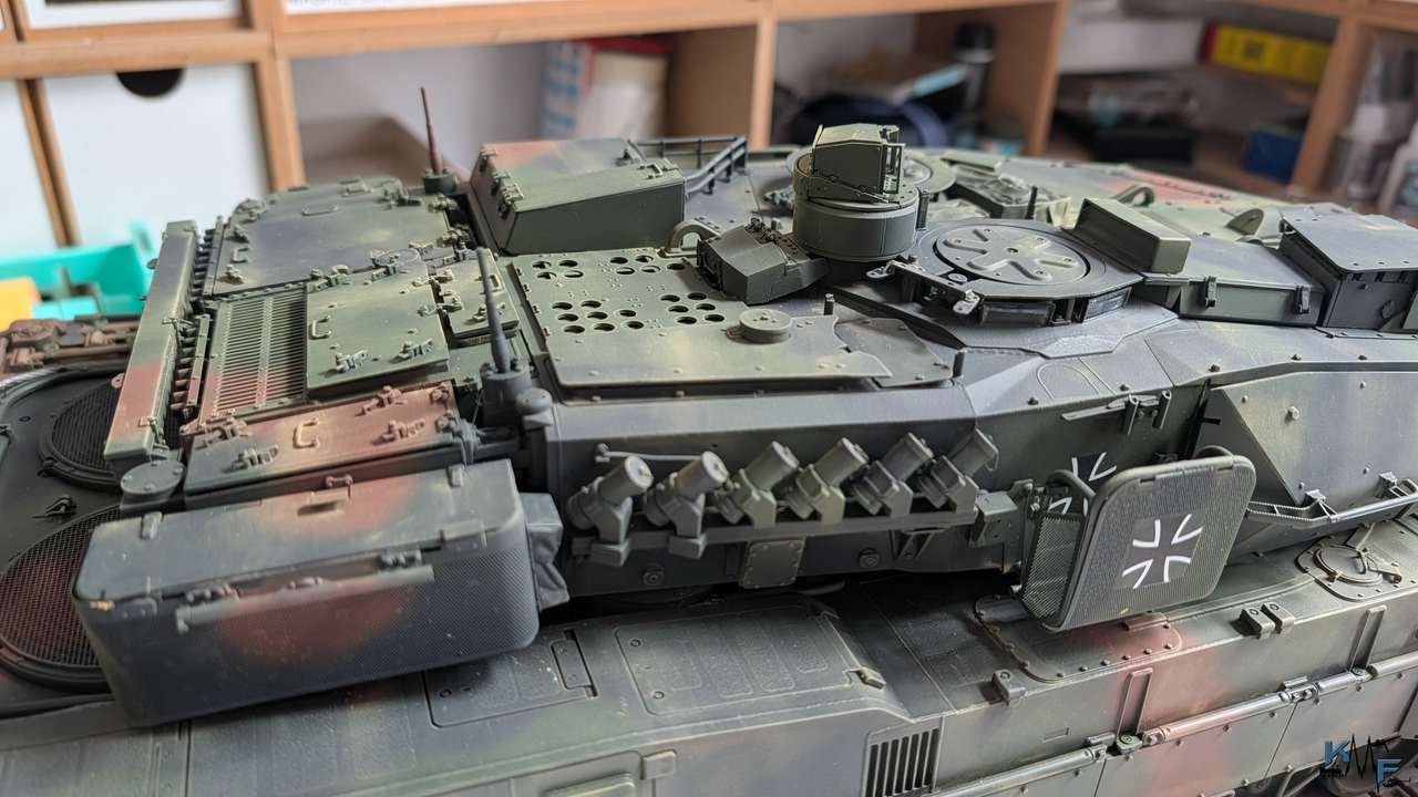 BB-DW-MBT-Leopard2-A7V_275
