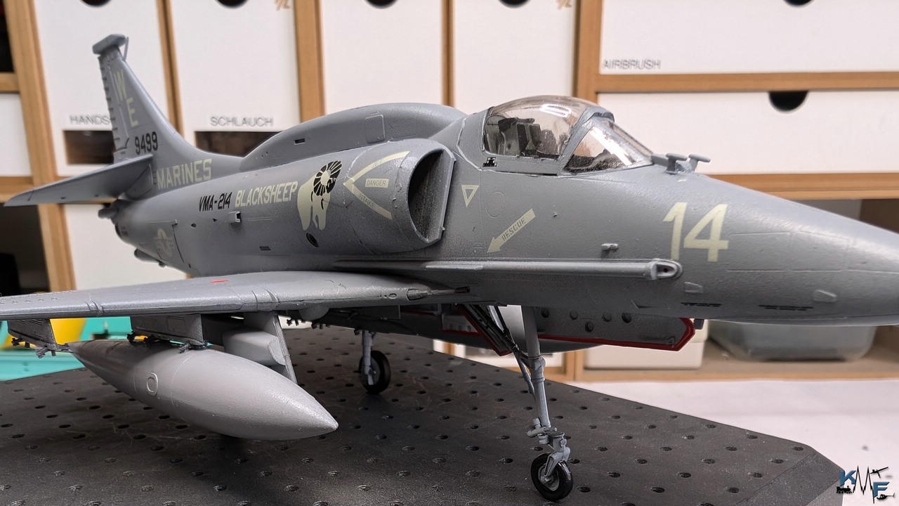 BB-HB-A-4M-Sky-Hawk_28.jpg