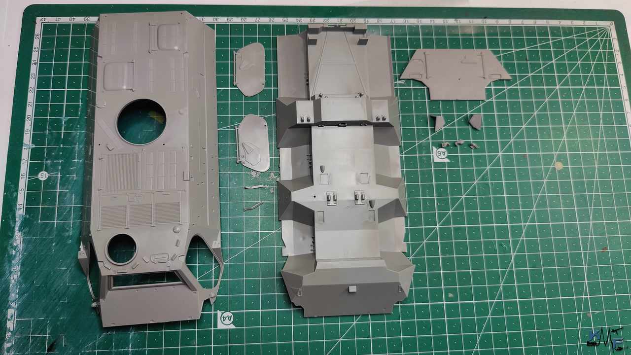 BB-REVELL-FUCHS_001.jpg