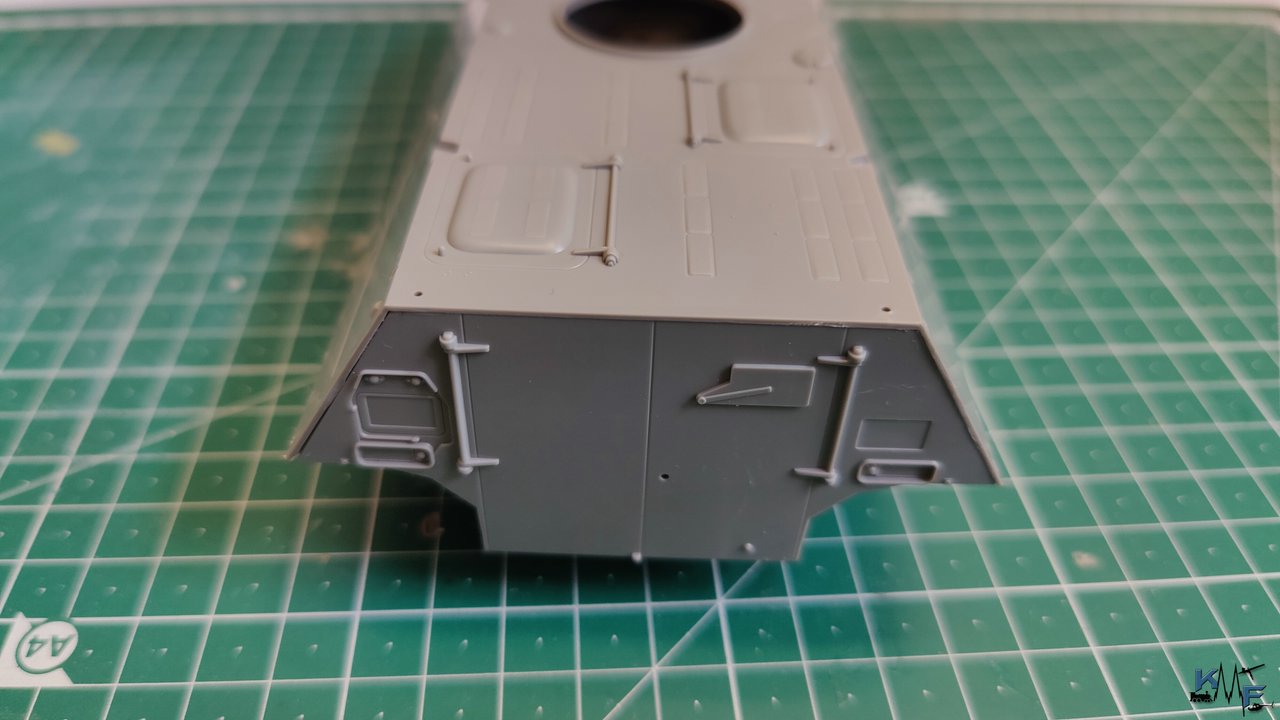 BB-REVELL-FUCHS_003.jpg