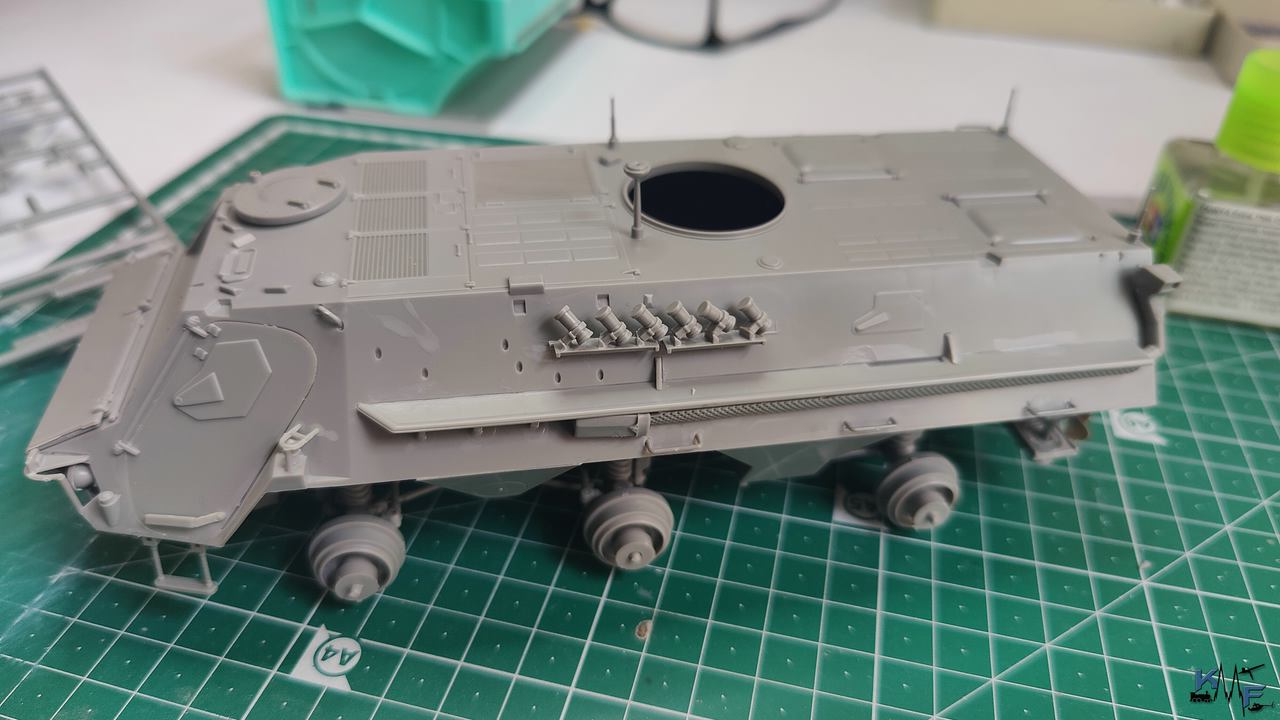 BB-REVELL-FUCHS_017.jpg