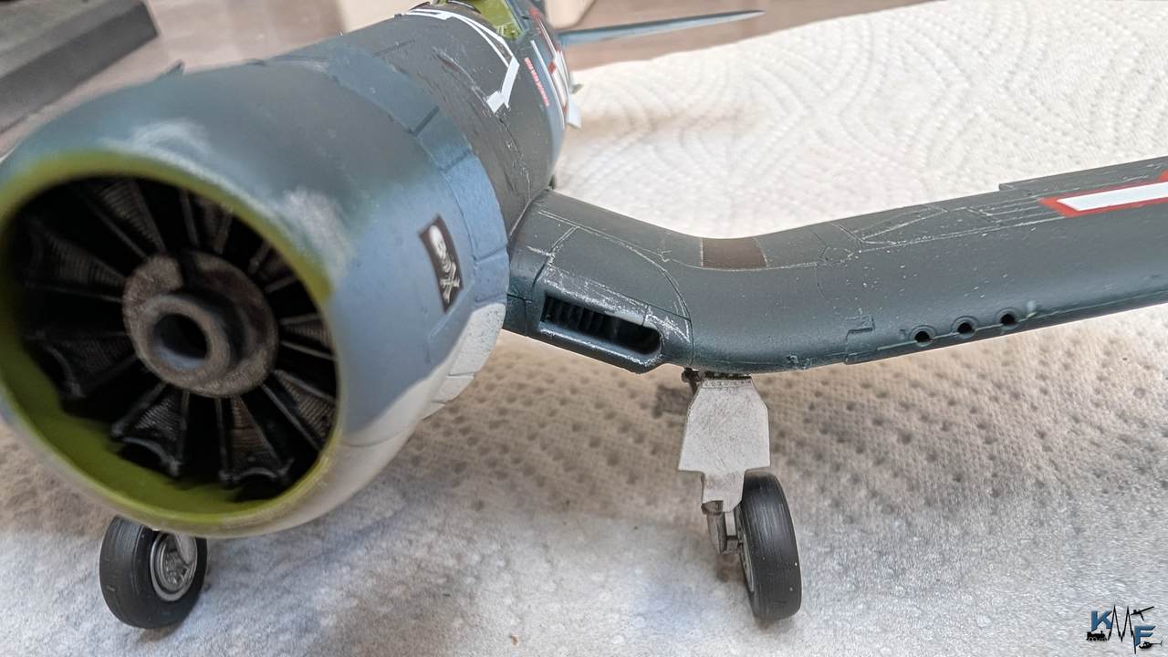 BB-TAM-F4U-1A-Corsair_052