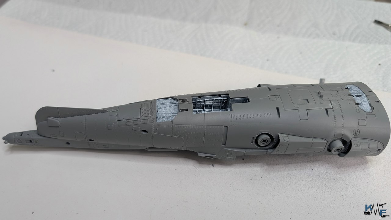 BB-UMA-AV-8B-HARRIER-II-Plus_019