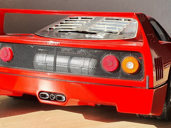 Pocher Ferrari F40
